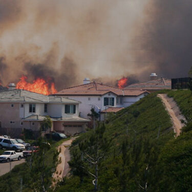 2024 Wildfire Season Starts Early and Fierce: How Homeowners Can Mitigate Risk